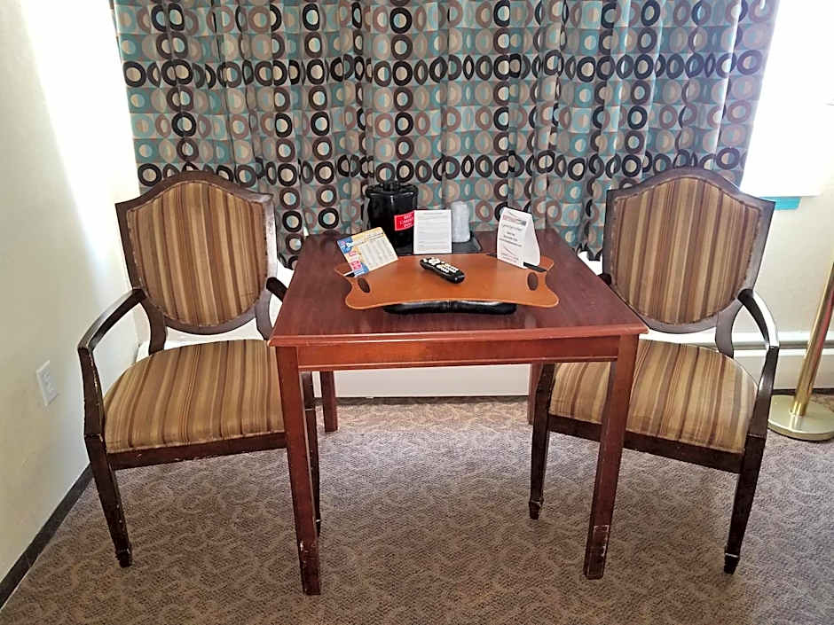 Red Carpet Inn Rochester