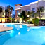 Holiday Inn Express Hotel & Suites Phoenix-Glendale