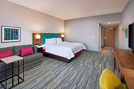 King Studio Suite - Non-Smoking