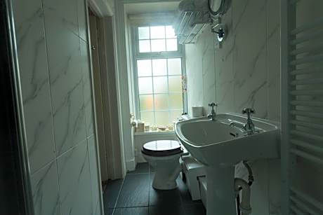 Superior Twin Room with Garden View