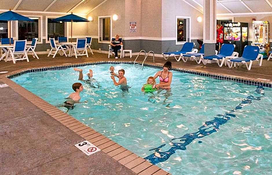 Park Point Marina Inn