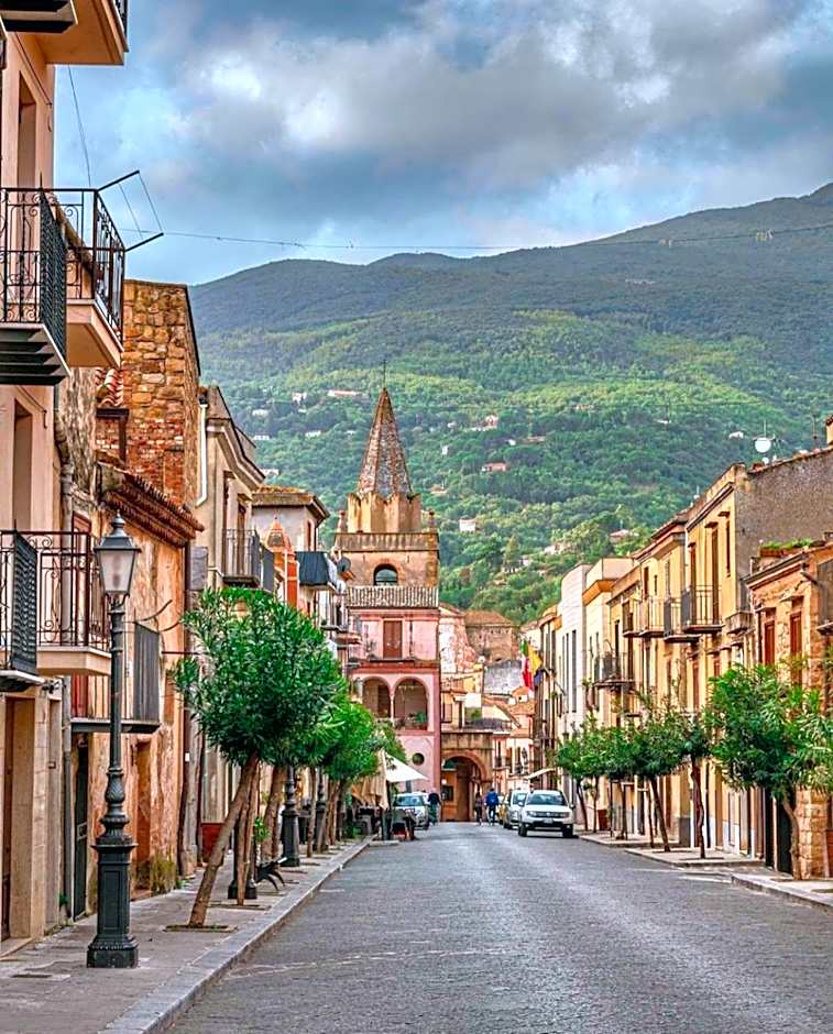 Porta San Paolo House