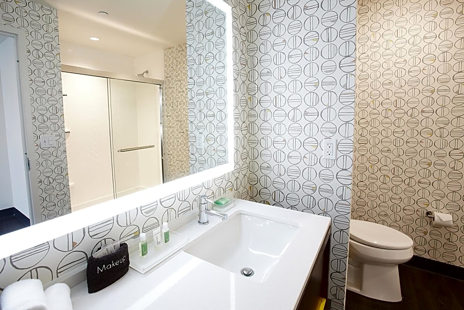 Holiday Inn Louisville Downtown By IHG