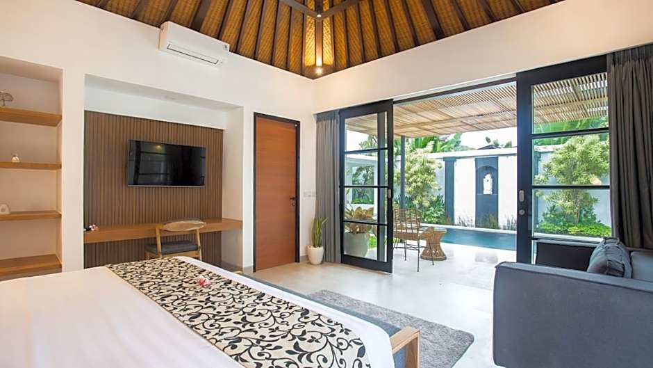 The Kons Villa Bali Seminyak