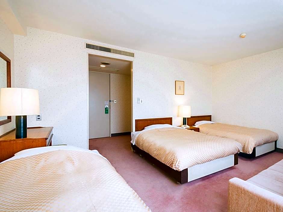 Yatsushiro Grand Hotel