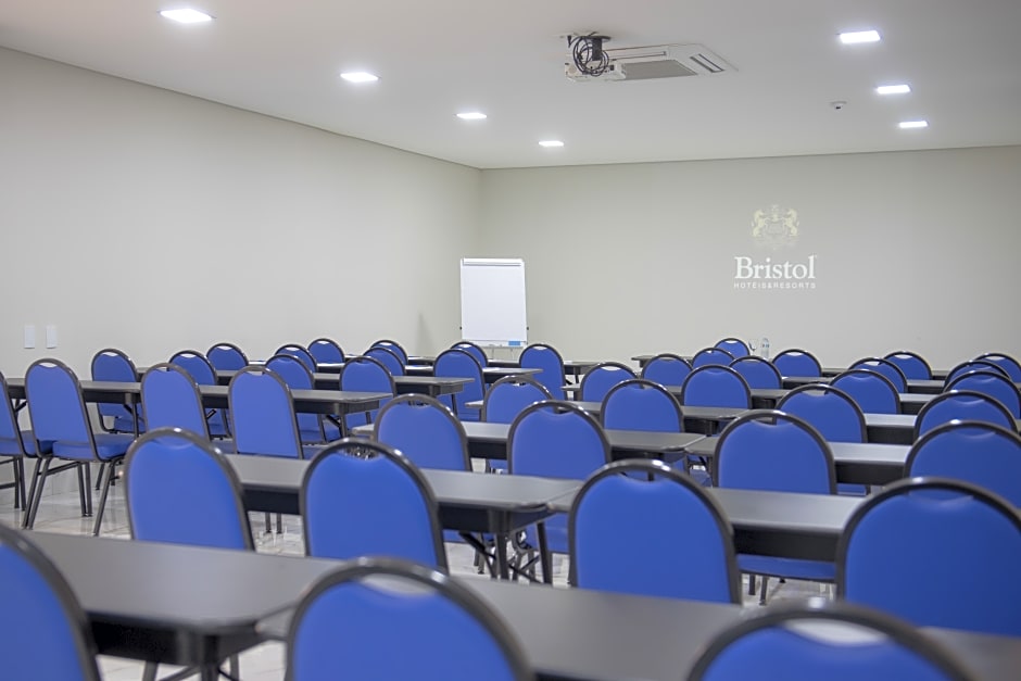 Bristol Infinity Hotel