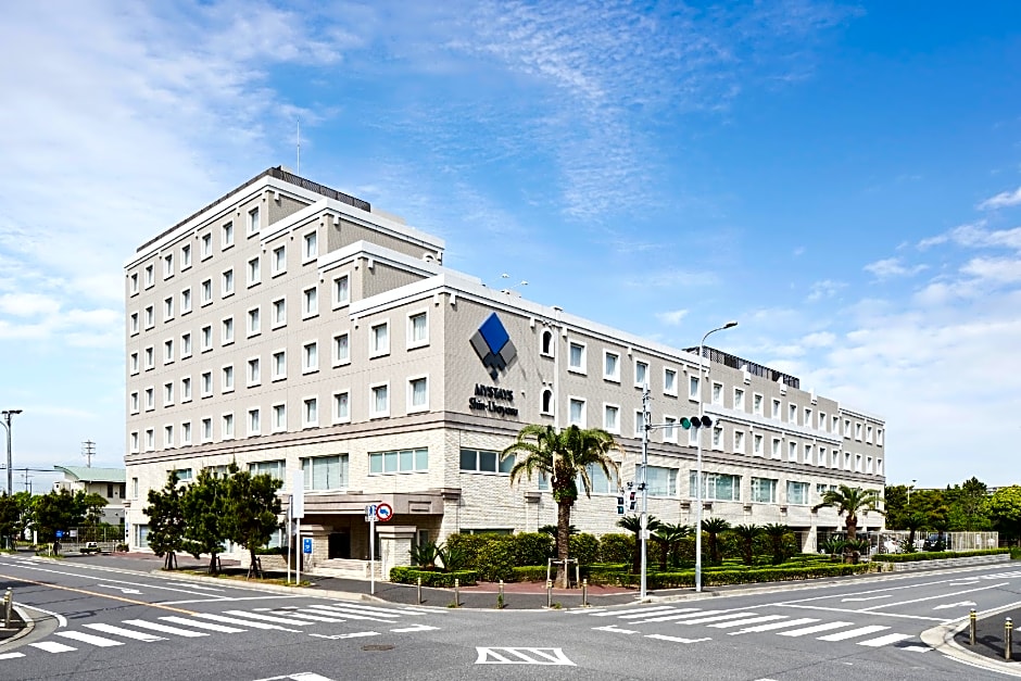 MYSTAYS Shin-Urayasu CC