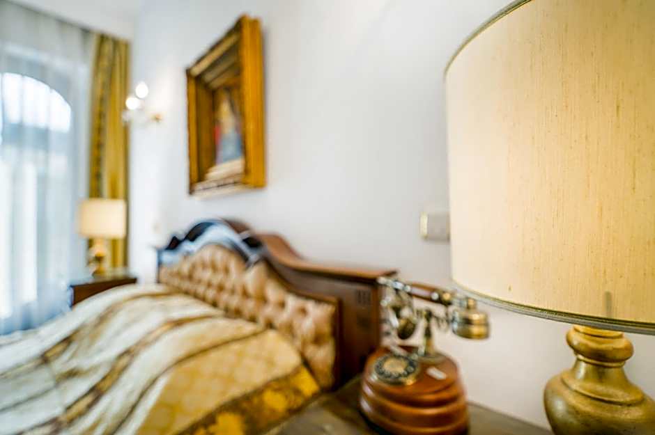 Hotel Carpati Imparatul Romanilor