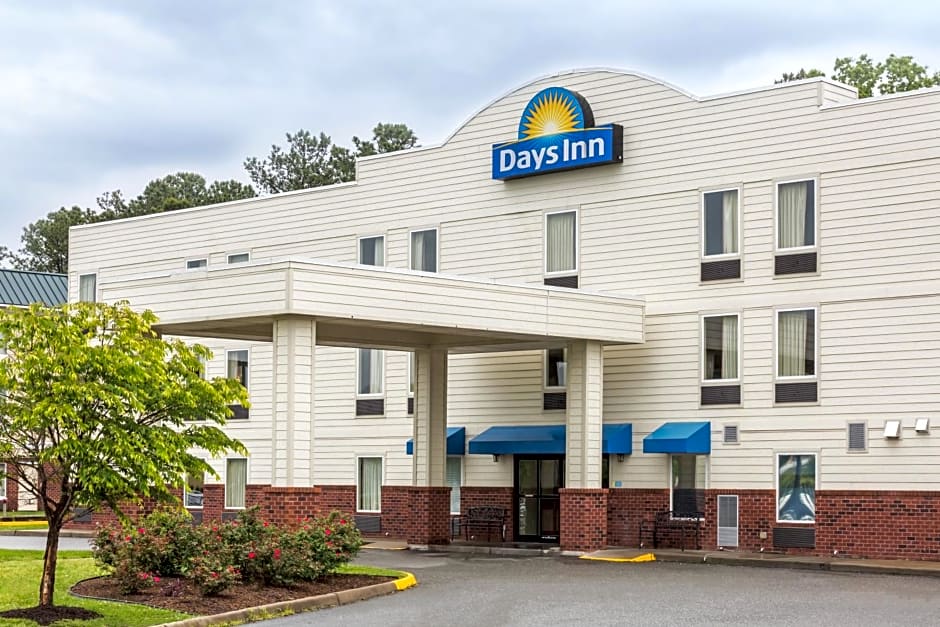 Days Inn by Wyndham Doswell At the Park