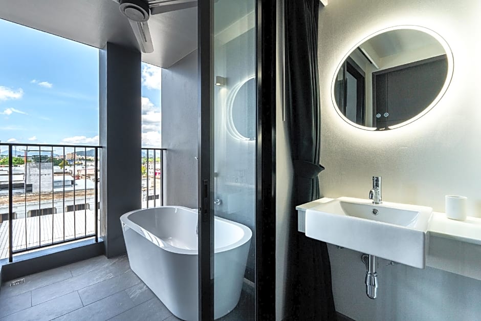 Blu Monkey Hub and Hotel Krabi Town