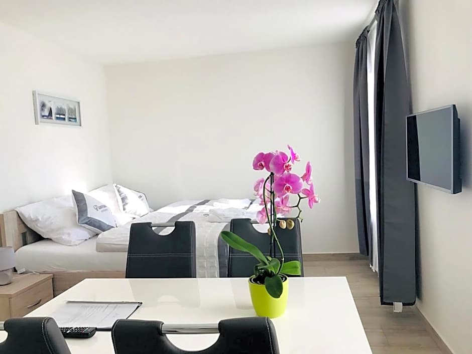 Panorama Apartments