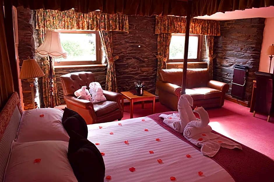 Whitewater Hotel & Spa