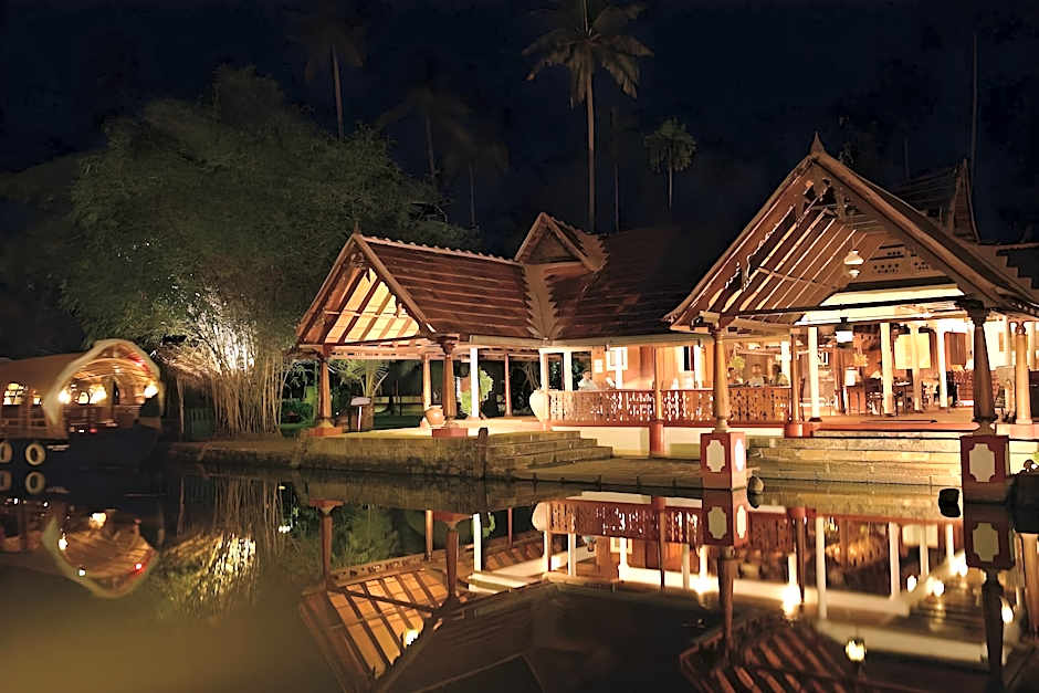 Coconut Lagoon - CGH Earth