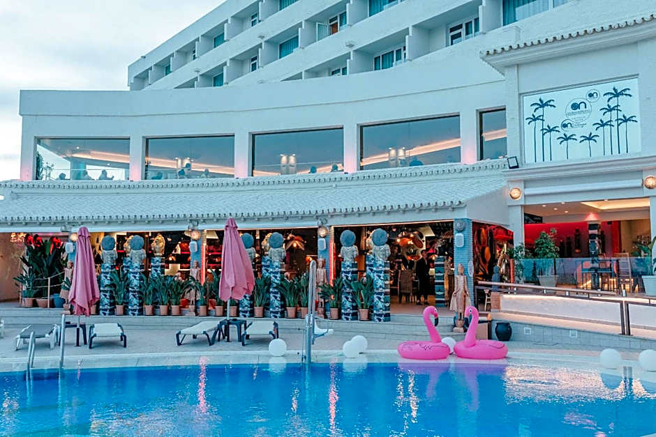 On Hotels Oceanfront Adults Designed