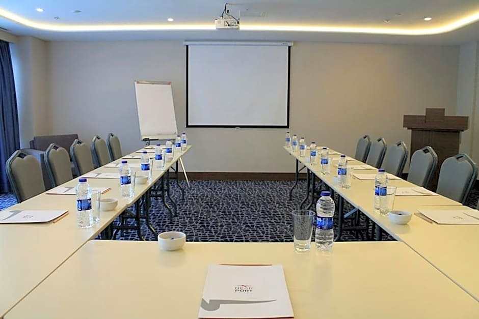 Nearport Sabiha Gokcen Airport Hotel