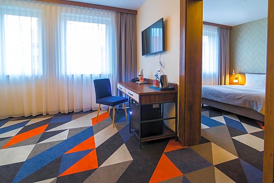 Vulcan Hotel