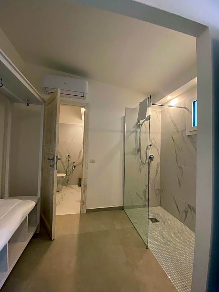 Lido Di Alghero Rooms on the Beach