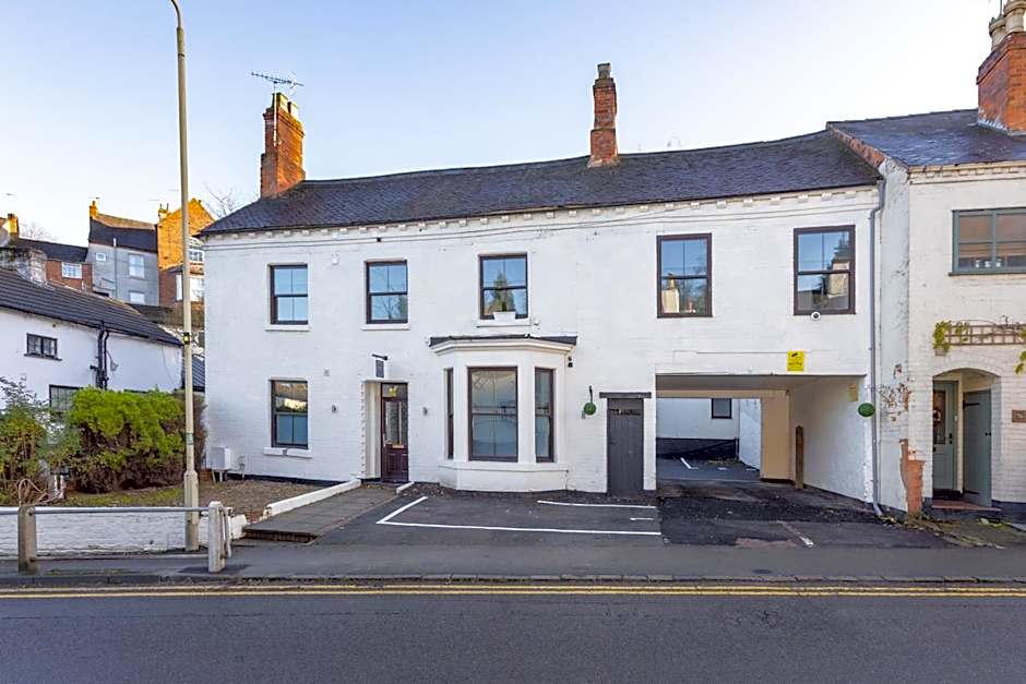 Bondgate Hotel East Midlands Airport