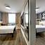 SleepinRoomz Boutique Hotel