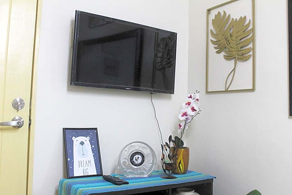 4th- Sea View of Seawind Condominium