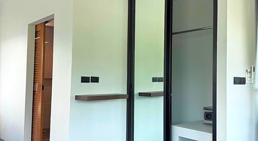 Ice Kamalabeach Hotel