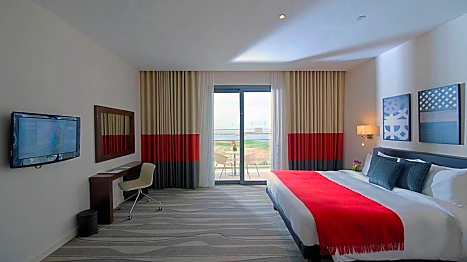 Staybridge Suites Yas Island Abu Dhabi By IHG