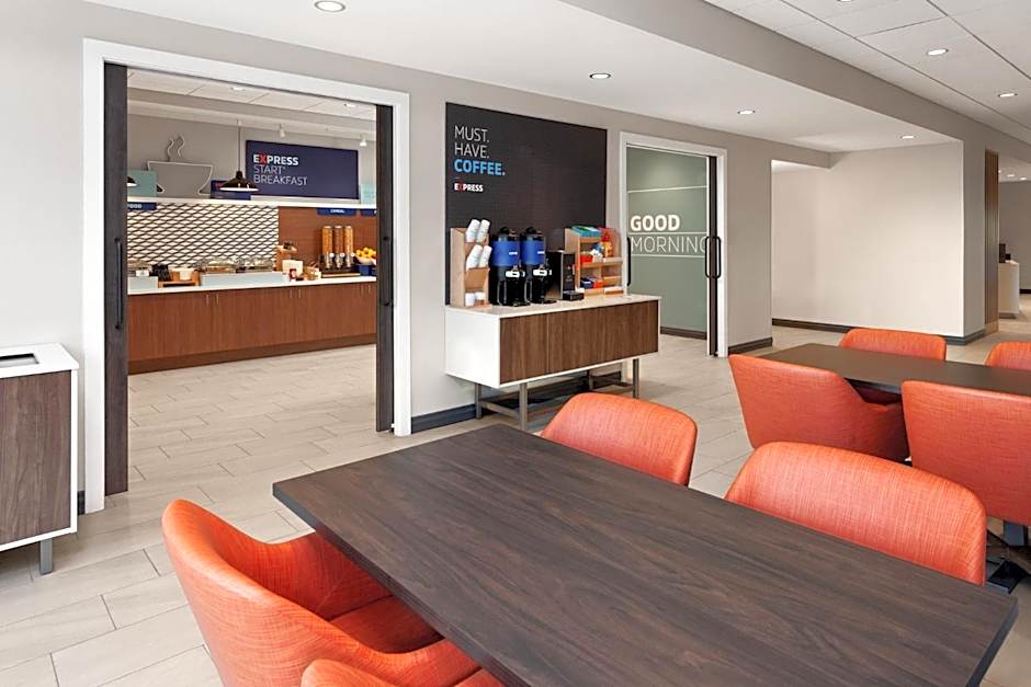 Holiday Inn Express Reedsburg Dells Area By IHG