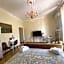 Villa Favorita Suites