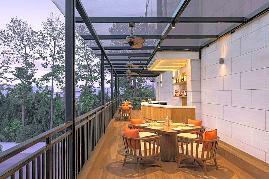 Renaissance Lucknow Hotel
