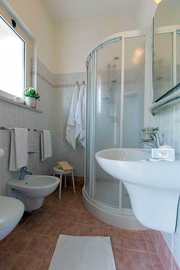 Ristorante Hotel Lucia - 100 mt dal mare