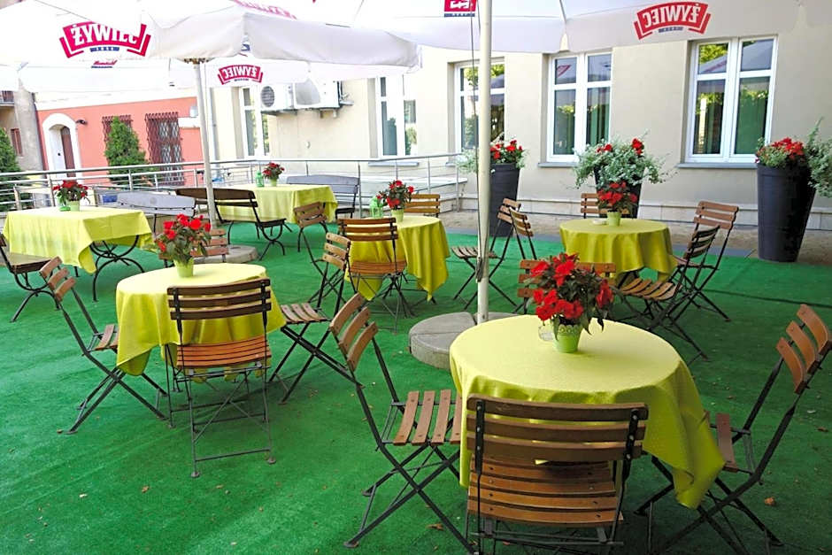 Hotel-Restauracja Platan