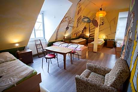 Single Bed in 8-Bed Dormitory Room