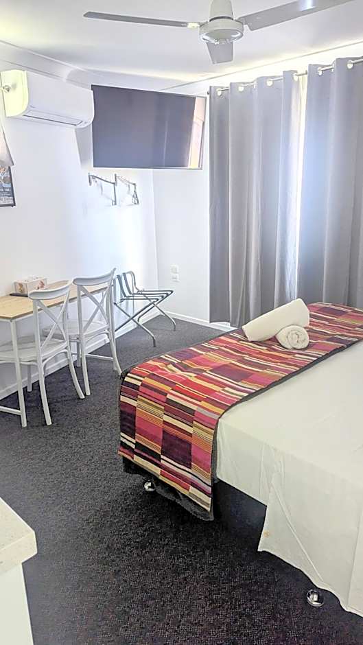 PROSERPINE MOTOR LODGE