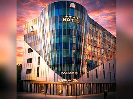 Hotel Paradis