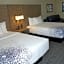 La Quinta Inn & Suites by Wyndham San Antonio Alamo City