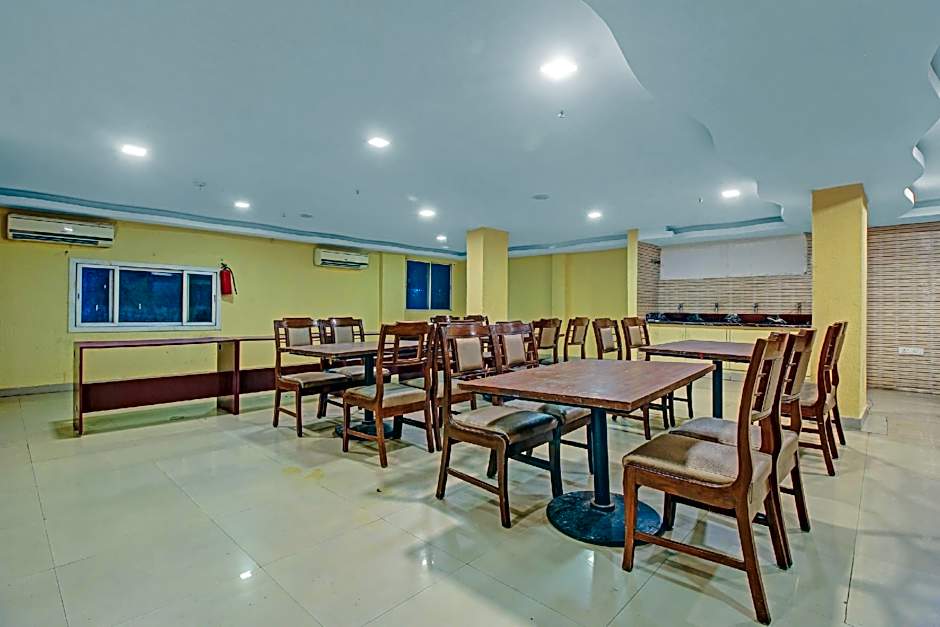 Collection O Hotel Regal Near ISKON TEMPLE , ABIDS – Hyderabad, 