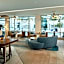 Courtyard by Marriott Santa Barbara Downtown