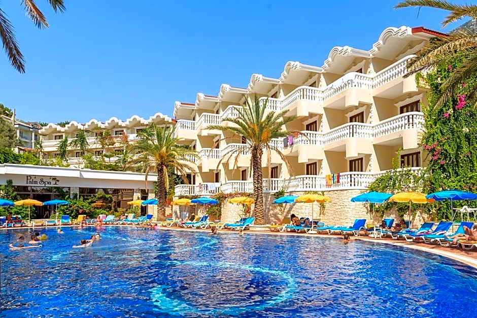 Flamingo Hotel and Spa