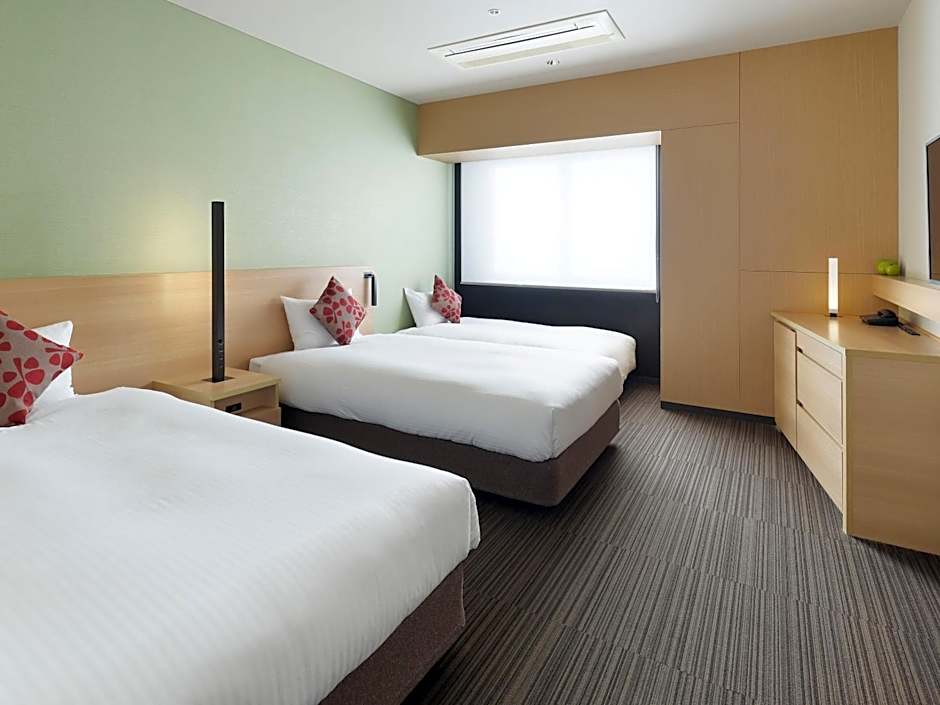 Photo 1 of 7 of Moderate 2 Beds, Nonsmoking
