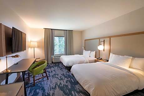 Double Queen Room