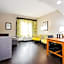 Palacio Royale Inn Signature Katy