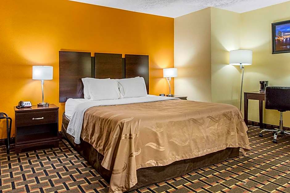 Quality Inn Grand Rapids Near Downtown