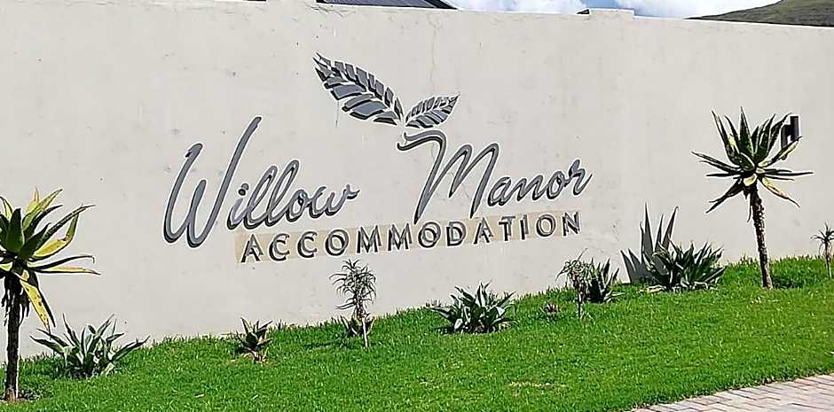 WILLOW MANOR