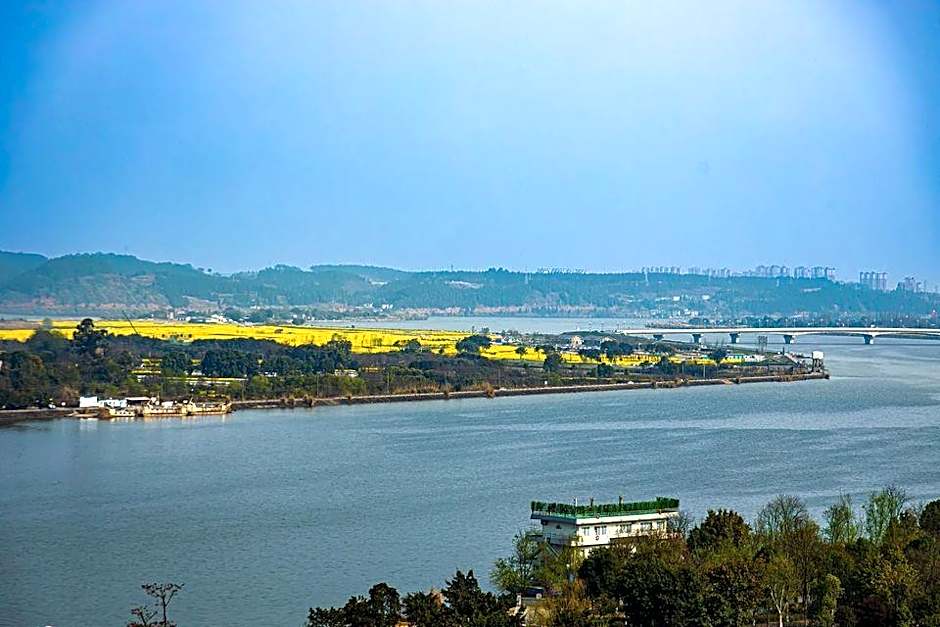 Rezen Select Hotel Suining