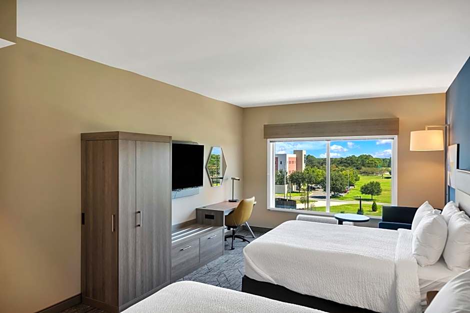 Holiday Inn Express & Suites Fort Walton Beach - Eglin Area By IHG