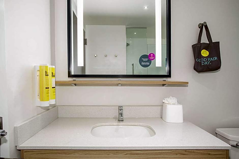 Tru By Hilton Salt Lake City Midvale