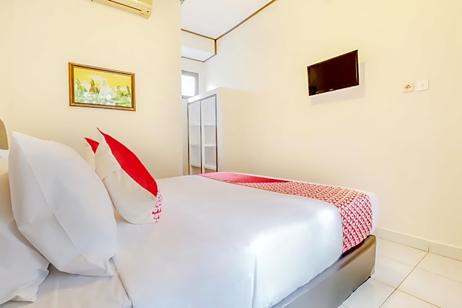 OYO 2225 Catur Adi Putra