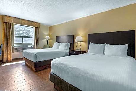 Queen Room with Two Queen Beds