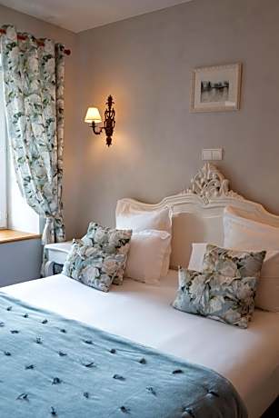 Classic Room - Double or Twin Bed