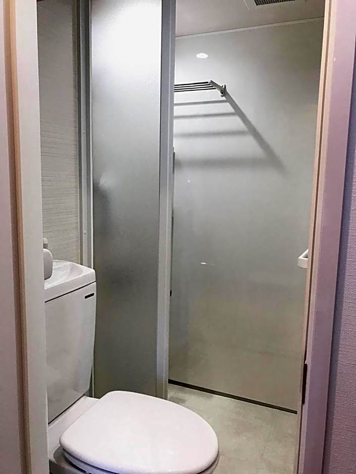 ROSE ROOM